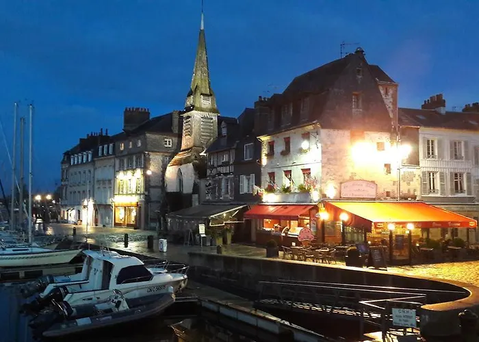 アパート La Compagnie De La *